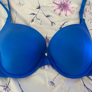 VICTORIA’S SECRET  Lined Demi Bra, 36C